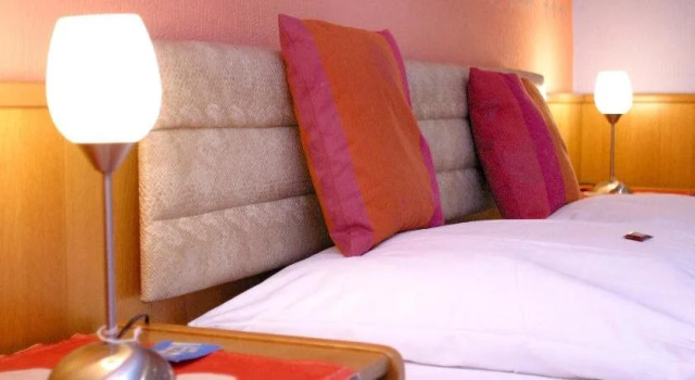 Hotel Vivendi, Забронировать Отель Отели Херфорд 3 звезды, 3*
