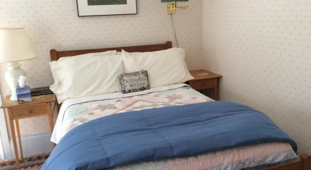 Clary Lake Bed and Breakfast, Забронировать Отель «постель и завтрак» Джефферсон Mid Coast