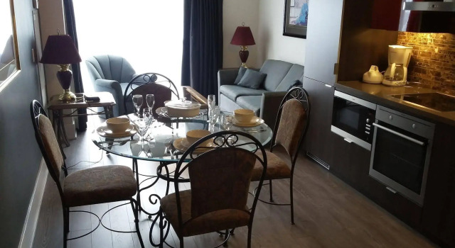 Park Suites Toronto Front Street West, Забронировать Отель Отели Торонто 3 звезды, рядом с Галерея искусств Онтарио, 3*