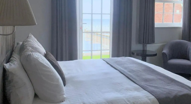 Двухместный номер Standard с балконом и с видом на море Cliff Hotel