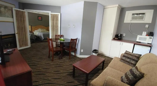 Люкс Deluxe North Bay Inn