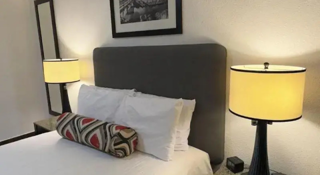 Budget Motel, Забронировать Мотель Гилрой Область залива Сан-Франциско, рядом с St. Louise Regional Hospital