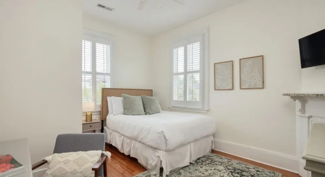 Spring St Buyout by AvantStay Shared Home in Charleston 10mins 2 French Quarter, Reservar Casa de férias Charleston. Carolina do Sul