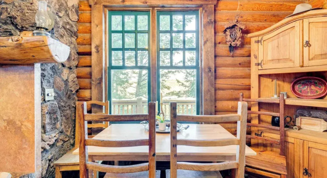 ~ 13 Mi to Main St: Park City Cabin w/ Mtn Views!