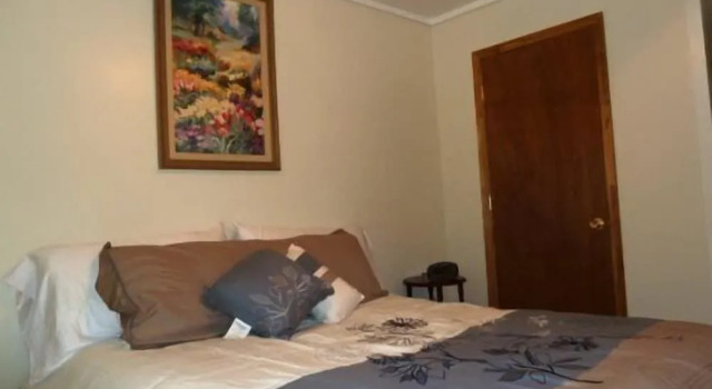 Mountain_roots_lodging, Забронировать Отель  