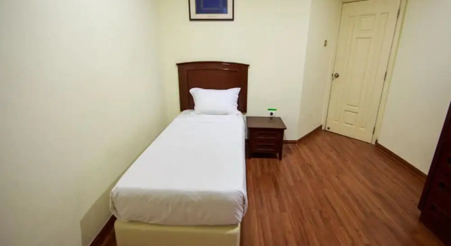 Апартаменты Standard с 3 комнатами с балконом Beta Service Apartment