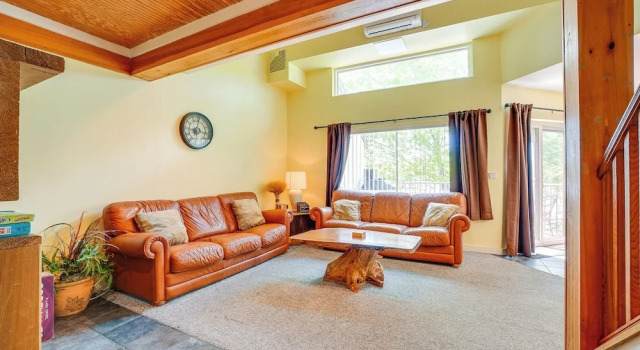 Lake Harmony Condo < 1 Mi to Big Boulder Mountain!, Book Apartment Holiday Poconos United States of America