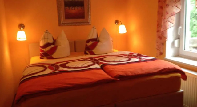 Ferienhaus 2, Prenota Hotel Hotel a Garz con parcheggio, Parcheggio