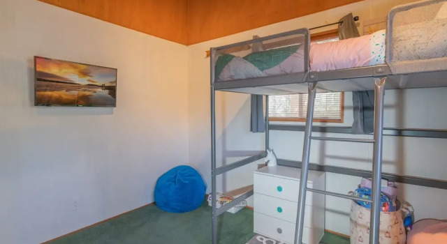 Cubby Ridge - Homey And Cozy Cabin With Forest Views! 2 Bedroom Cabin