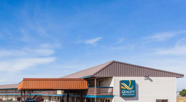Кровать в общем номере Quality Inn & Suites Goldendale