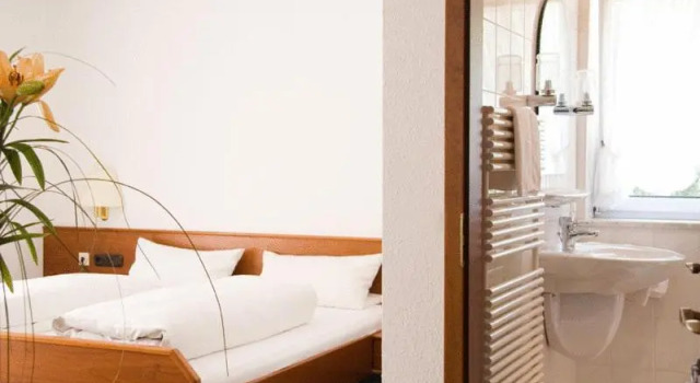 Kurhotel Kaiser, Varaa Hotelli Hotellit Baijeri pysäköinnillä, Pysäköinti