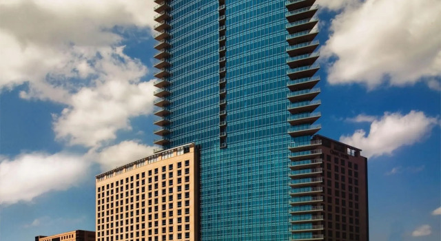 Номер Deluxe Omni Fort Worth Hotel
