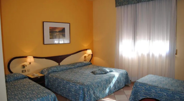 Habitación cuádruple Estándar Hotel La Fenice