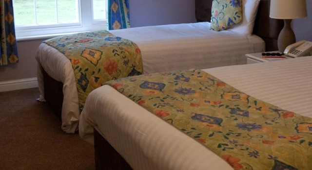 Семейный номер Standard Best Western Plus Kenwick Park Hotel