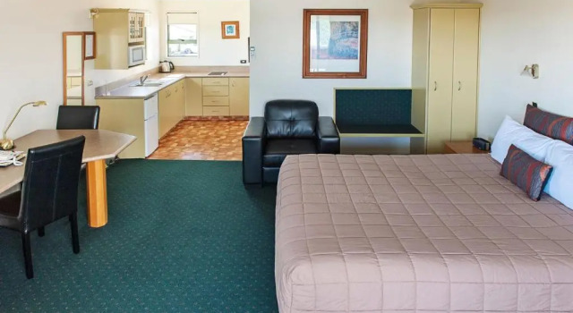 Студия Executive ASURE Ashley Motor Lodge
