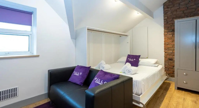 Студия Pillo Rooms Apartments - Salford