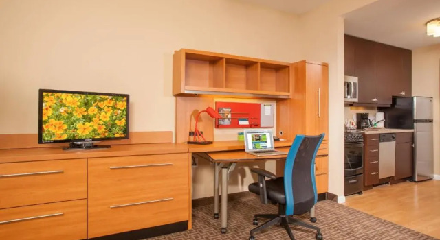 Люкс c 1 комнатой TownePlace Suites by Marriott Cheyenne Southwest/Downtown Area