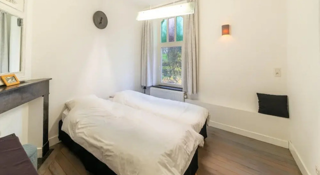 Коттедж Classic с 2 комнатами Suave Holiday Home in Stavelot With Infrared Sauna