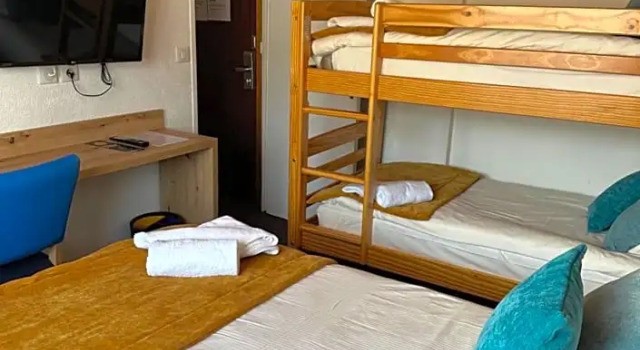 Четырёхместный номер Standard Hôtel Le Blainon