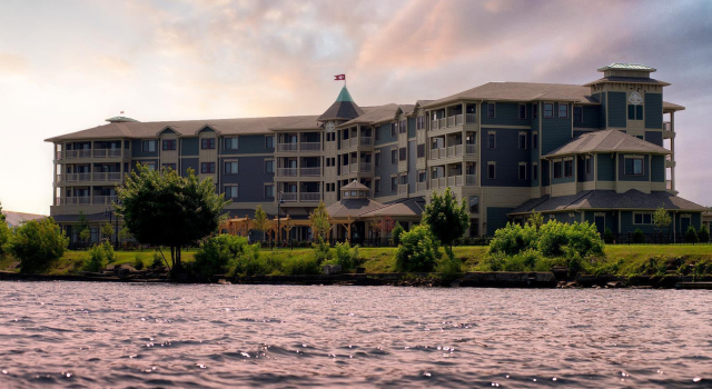 1000 Islands Harbor Hotel, Varaa Hotelli Hotellit New York State uima-altaalla, Uima-allas