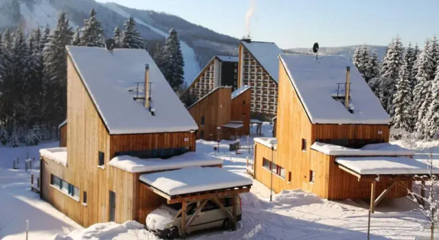 Naturapark Resort, Забронировать Курортный отель Гаррахов Либерецкий край, рядом с Ski Jumps Harrachov