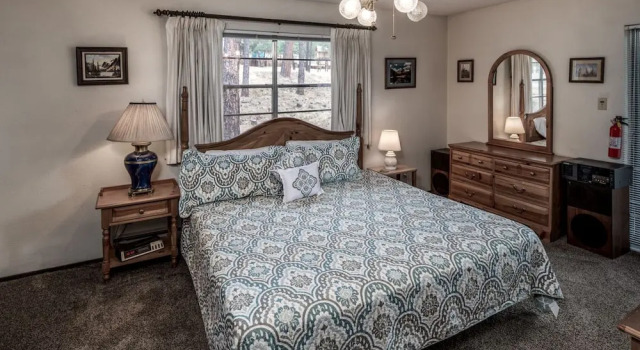 Aztex Retreat - Three Bedroom Cabin, Varaa Hotelli Ruidoso New Mexico