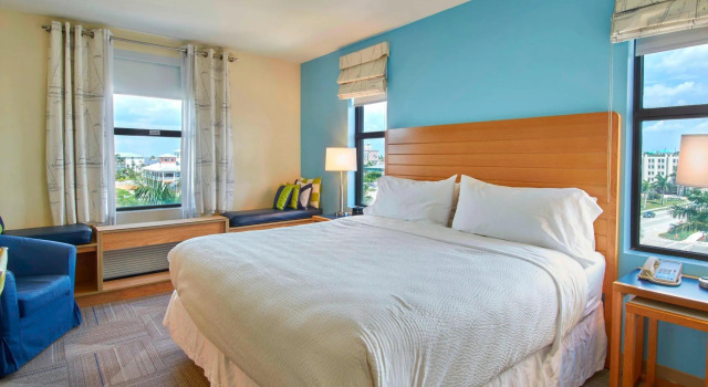 Двухместный номер Standard Four Points by Sheraton Punta Gorda Harborside