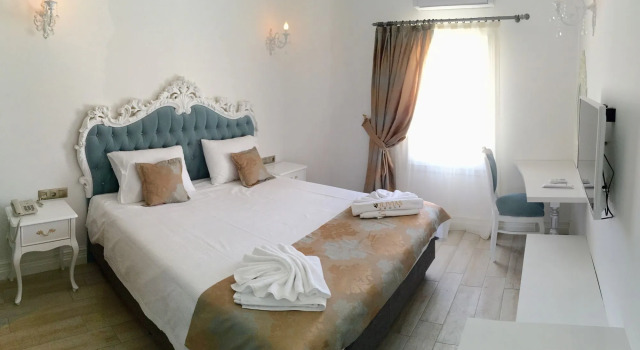 Olivias Group Hotel