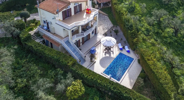 Villa Napolia - Luxury Villa With Amazing Sea View