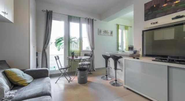 Cosy Studio at Nice Port, Забронировать Апартаменты/квартира Ницца Приморские Альпы, рядом с Касл-Хилл