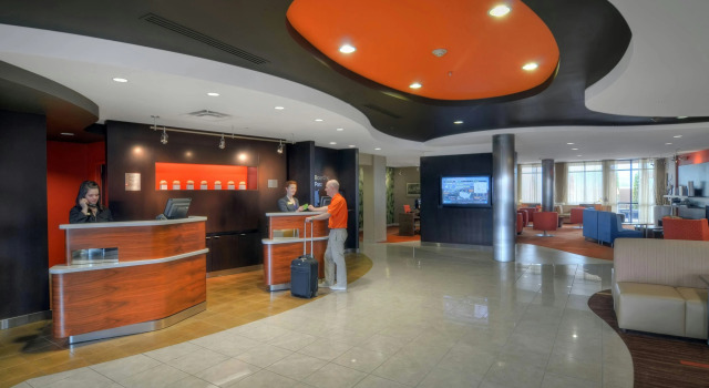 Courtyard Medford Airport, Book Hotel Medford Rogue Valley