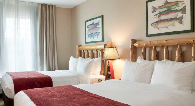 Четырёхместный люкс Rapid River Lodge