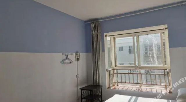 Lingyuan Hostel, Book Hostel Huacheng Yunnan
