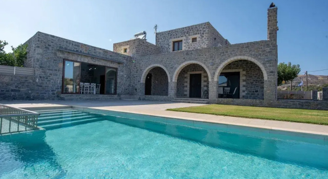 Villa Vilana With Private Pool