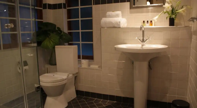 Студия Northcliff Manor Guest House