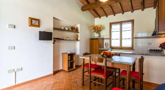 Agriturismo Tuscany With Panoramic Pool