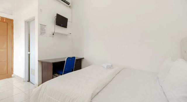 RedDoorz Near Jalan MP Mangkunegara Palembang(RedDoorz near Jalan MP Mangkunegara Palembang), Réserver Hôtel Hôtels pas chers à Palembang