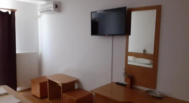 Номер Deluxe Pensiunea Cionca str 1 Decembrie 1918 nr 466
