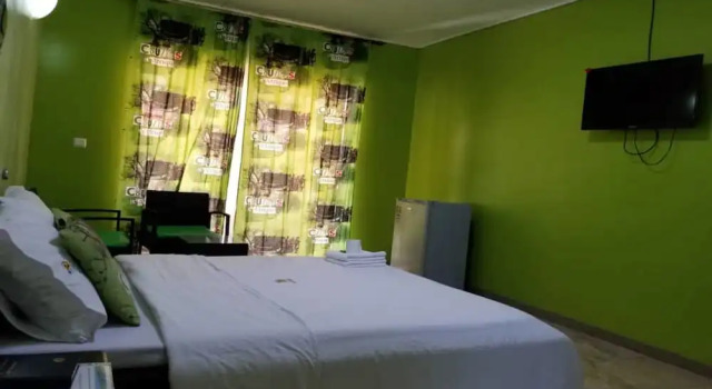 Baie Des Romances, Boek Hotel Jackville 