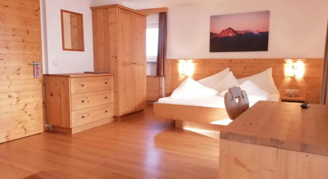 Номер Comfort Adler Hotel-Pension
