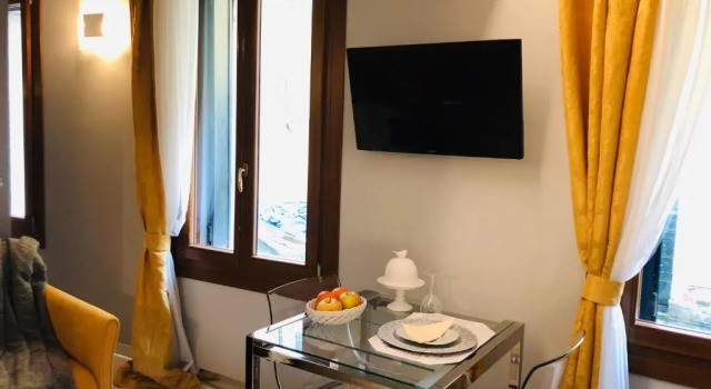 Suite Dream on the River, Забронировать Отель Кастелло Венеция