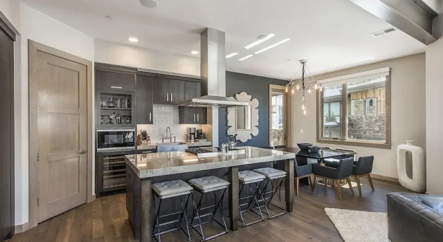 Люкс с 4 комнатами Platinum Two Bedroom
