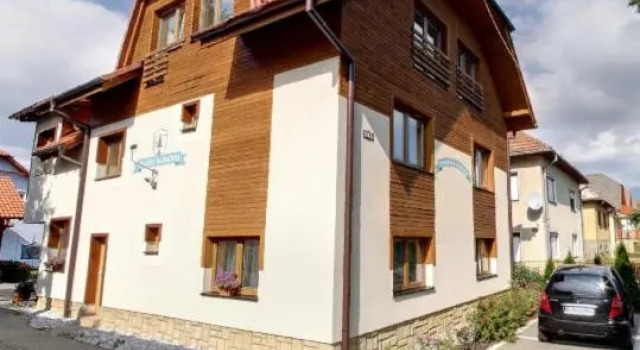 Penzion Harmonia, Book Hotel Hoteller i Žilinský kraj med morgenmad, Morgenmad