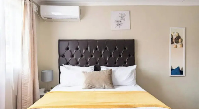 EMPEROR LODGE AND TOURS, Prenota Casa vacanze Ville a Gauteng, Villa