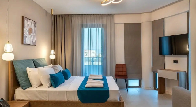 Sky Hotel, Reservar Hotel Perea Macedonia