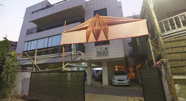 OYO 24694 Hotel Satya Inn, Rezervovat Hotel Hotely v Bangalore s parkováním, Parkování