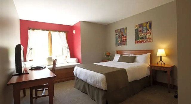 Номер Superior Howe Sound Inn & Brewing Company
