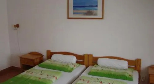 Eman Apartmanház
