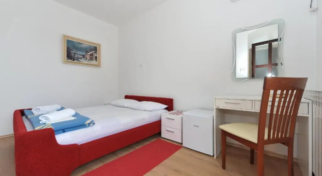 Guesthouse Barić, Забронировать Отель Задар Задарская жупания, рядом с Пляж Мали Милни