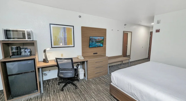 Одноместный номер Standard Estherville Hotel & Suites